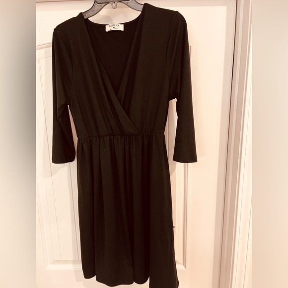 Zenana Outfitters Dresses & Skirts - Zenana Outfitters Classic Black Long Sleeve Dress